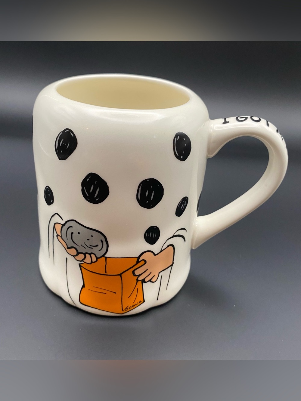 Peanuts “I Got a Rock” 15 oz Mug Hallmark 2023